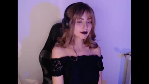 Snapshot of aubrey_rock chatting on December 2024 01:43:01 AM Aubrey online show from December 2024 01:43:01 AM