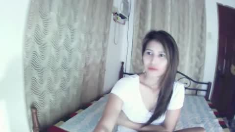 aubrey_xx online show from October 2025 08:45:01 AM
