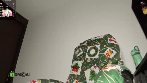 Snapshot of audreyp chatting on November 2025 11:05:01 PM Audrey Parker online show from November 2025 11:05:01 PM