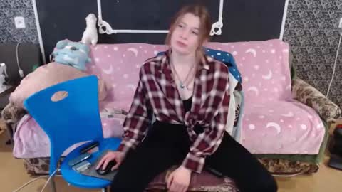 Verona nika online show from April 2026 12:19:02 PM