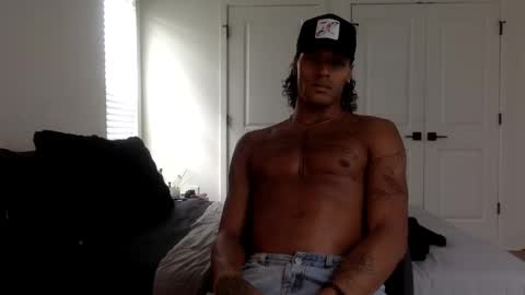 augiexrated online show from April 2026 08:20:01 PM