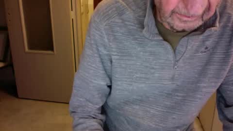 Snapshot of auguste061400 chatting on February 2025 04:58:01 PM auguste061400 online show from February 2025 04:58:01 PM