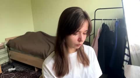 Mari online show from April 2026 09:59:01 AM