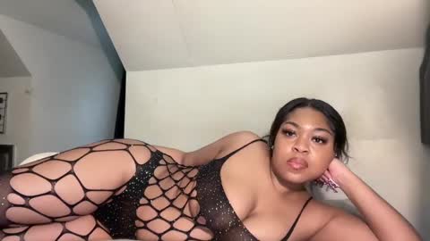 Snapshot of aunyxxx chatting on October 2025 01:53:02 PM aunyxxx online show from October 2025 01:53:02 PM