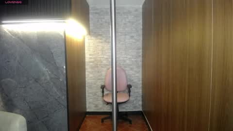 aura_cute_ online show from March 2026 03:19:02 AM