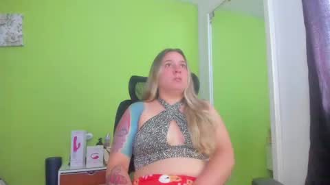 Aura Divina  online show from July 2026 07:28:02 PM
