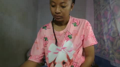 Snapshot of aurelie08 chatting on May 2026 09:04:02 AM aurelie08 online show from May 2026 09:04:02 AM