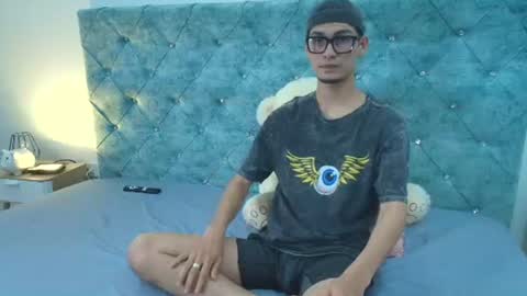Snapshot of auren_nova chatting on July 2026 12:32:02 PM auren_nova online show from July 2026 12:32:02 PM
