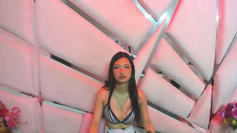 aurora online show from April 2026 04:01:01 PM