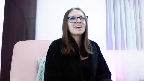 Aurora online show from December 2024 12:27:02 PM