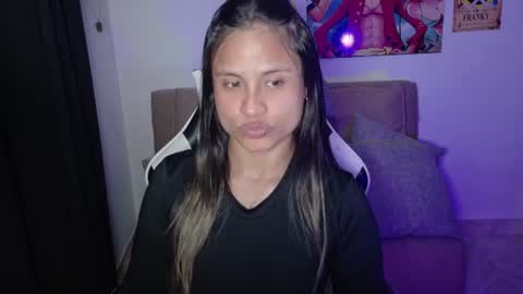 aurora_collins08 online show from August 2026 04:54:02 PM