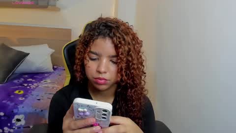 Snapshot of aurora_rodriguez chatting on February 2025 03:18:01 PM aurora_rodriguez online show from February 2025 03:18:01 PM