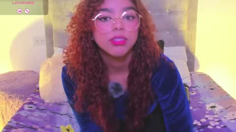 Snapshot of aurora_rodriguez chatting on March 2025 02:25:02 AM aurora_rodriguez online show from March 2025 02:25:02 AM
