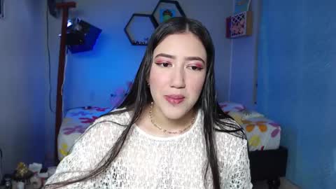 Aurora  online show from November 2025 05:13:02 PM