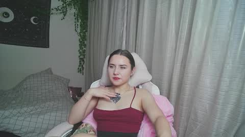 Snapshot of aurora_worker chatting on September 2025 03:11:01 PM Aurora online show from September 2025 03:11:01 PM