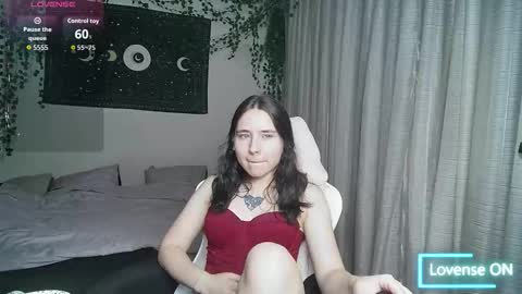 Snapshot of aurora_worker chatting on October 2025 11:53:02 AM Aurora online show from October 2025 11:53:02 AM