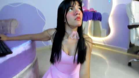 Snapshot of auroracute2 chatting on November 2025 01:11:02 PM auroracute2 online show from November 2025 01:11:02 PM