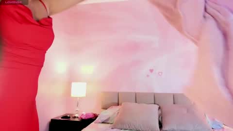 Aurora online show from January 2025 07:51:01 PM