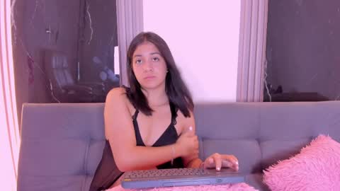 Aurora online show from April 2026 12:11:02 PM