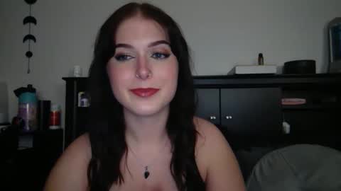 Snapshot of auroralightz1 chatting on September 2025 02:34:02 AM auroralightz1 online show from September 2025 02:34:02 AM