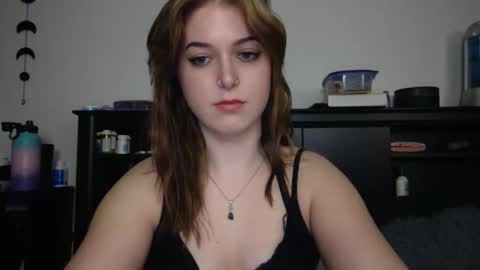 Snapshot of auroralightz1 chatting on November 2025 04:34:02 AM auroralightz1 online show from November 2025 04:34:02 AM