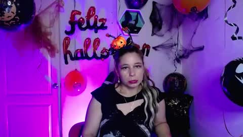 Snapshot of aurorarojas chatting on October 2025 02:34:01 AM Aurora Rojas online show from October 2025 02:34:01 AM