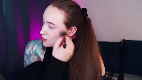 Aurora online show from March 2026 05:52:01 AM