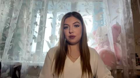 Snapshot of aurorekhuu chatting on February 2026 12:09:02 PM Elizabeth online show from February 2026 12:09:02 PM