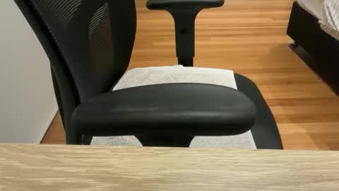 aussie099 online show from April 2026 11:15:01 AM