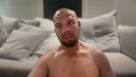 aussieboycal online show from April 2026 11:32:01 AM