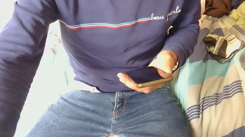 Snapshot of austin24100 chatting on October 2025 10:33:02 AM Austin online show from October 2025 10:33:02 AM