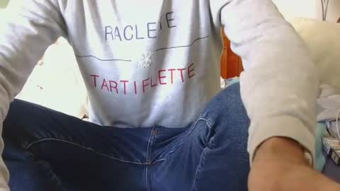 Snapshot of austin24100 chatting on November 2025 11:43:02 AM Austin online show from November 2025 11:43:02 AM