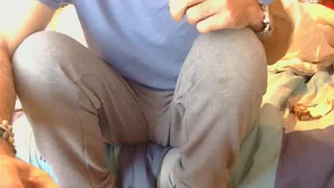 Snapshot of austin24100 chatting on November 2025 07:03:02 AM Austin online show from November 2025 07:03:02 AM