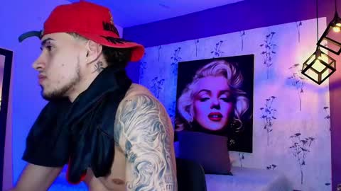 Snapshot of austin_collinss chatting on March 2025 05:09:01 AM AUSTIN online show from March 2025 05:09:01 AM