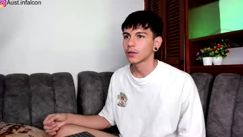 Snapshot of austin_falcon chatting on February 2026 08:16:01 PM Austin online show from February 2026 08:16:01 PM