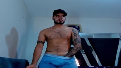 AustinTorres  online show from December 2024 04:43:02 AM