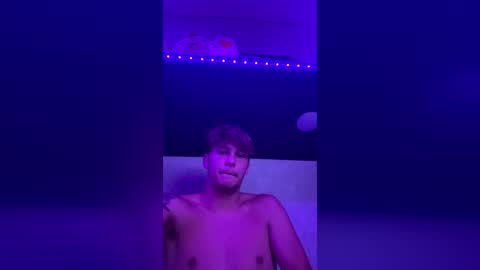 austiny36 online show from July 2026 06:04:02 AM