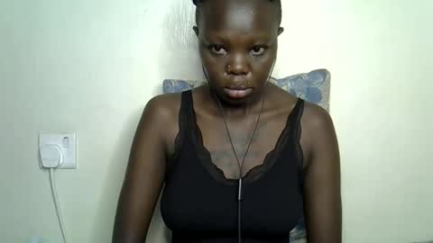 Snapshot of autumnbeagle chatting on December 2025 08:34:01 AM autumnbeagle online show from December 2025 08:34:01 AM