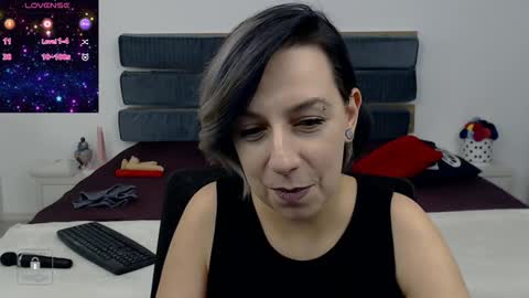 Snapshot of autumnopal chatting on December 2024 12:13:01 AM AutumnOpal online show from December 2024 12:13:01 AM