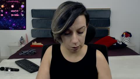 Snapshot of autumnopal chatting on December 2024 03:18:02 AM AutumnOpal online show from December 2024 03:18:02 AM