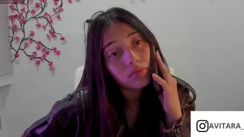 Snapshot of ava_broown chatting on April 2026 02:37:02 AM online show from April 2026 02:37:02 AM