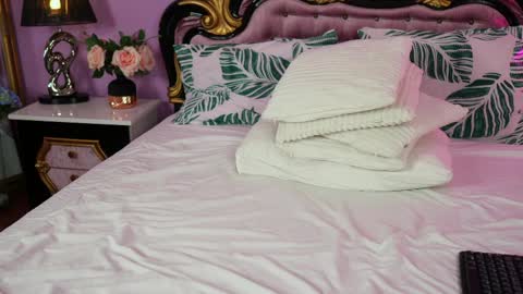 avaaaddamss online show from April 2026 09:10:01 AM