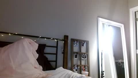 Snapshot of avaashley chatting on December 2025 01:11:01 AM Ava Ashley online show from December 2025 01:11:01 AM