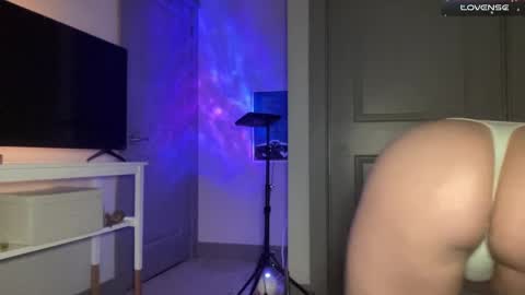 Snapshot of avabradley chatting on February 2025 02:53:01 AM Ava . Support my channel by using my affiliate link to make your account  Thanks  online show from February 2025 02:53:01 AM