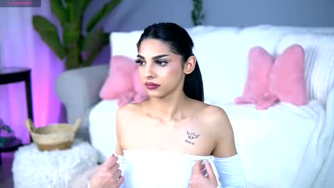 Ava online show from March 2026 08:27:02 PM