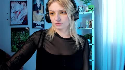 Ava online show from April 2026 01:42:02 PM