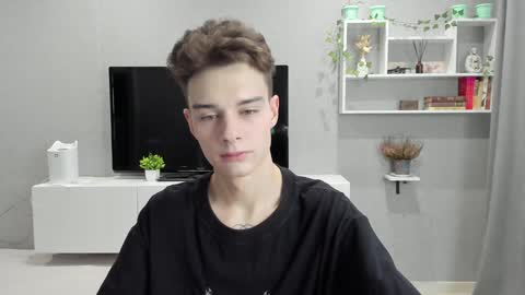 Snapshot of avegothy chatting on February 2025 12:48:02 PM gothy 3 online show from February 2025 12:48:02 PM