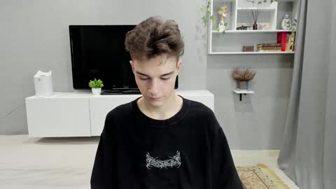 Snapshot of avegothy chatting on February 2025 04:57:02 PM gothy 3 online show from February 2025 04:57:02 PM