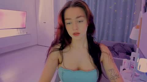 Snapshot of aveme_melissa chatting on February 2025 10:47:02 PM aveme_melissa online show from February 2025 10:47:02 PM