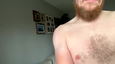 Snapshot of averagebar chatting on September 2025 06:35:01 AM averagebar online show from September 2025 06:35:01 AM